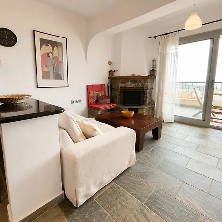 Apartament Sea View Stone Near Xenia